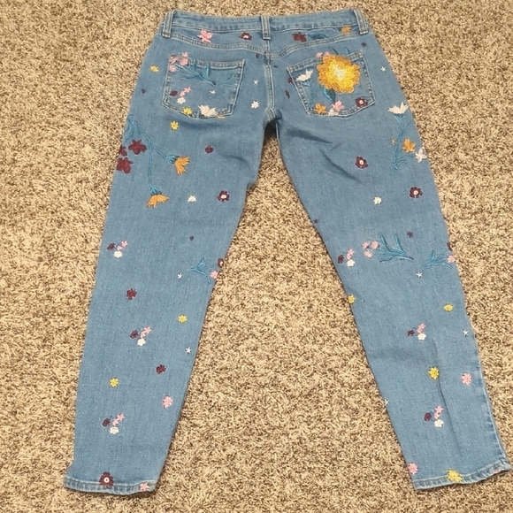 Espirit edc denim & dry goods light blue floral embroidered slim boyfriend jeans - Picture 9 of 12
